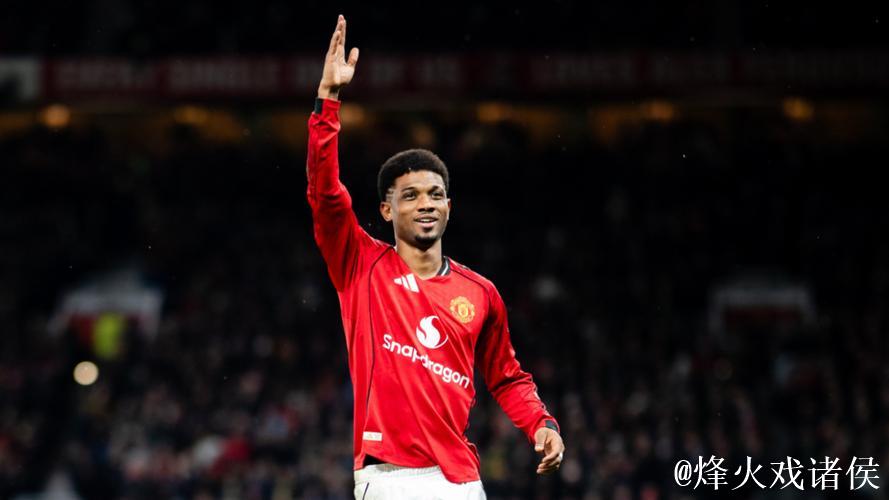 曼联4-4伯恩茅斯：B费任意球建功，樱桃手球争议频出