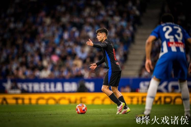 佩德里首次连续三场西甲完成助攻,成球队中场关键 佩德里首次连续三场西甲完成助攻,成球队中场关键
