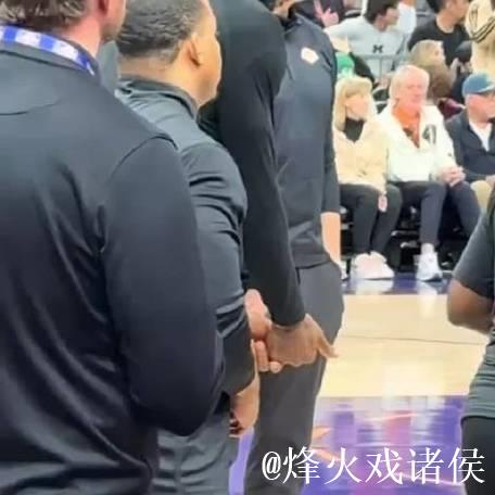 詹姆斯赛前对阵太阳,高尔夫动作引热议,有趣又上瘾 詹姆斯赛前对阵太阳,高尔夫动作引热议,有趣又上瘾